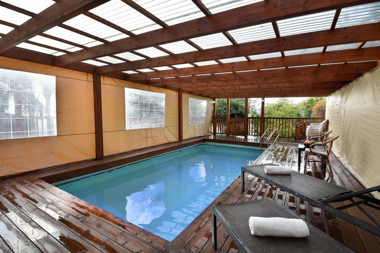 The Golan Cabin Vila Had Nes Quarto foto